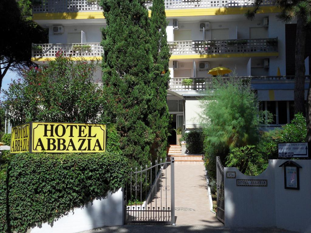 Hotel Abbazia Lignano Sabbiadoro Exterior photo