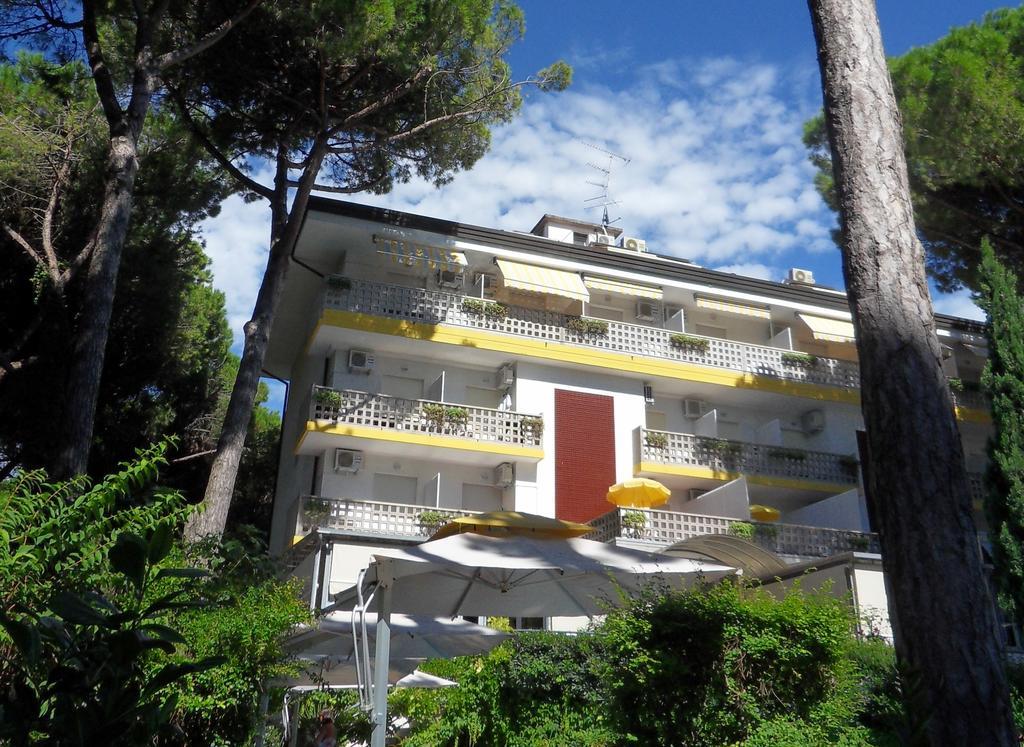 Hotel Abbazia Lignano Sabbiadoro Exterior photo