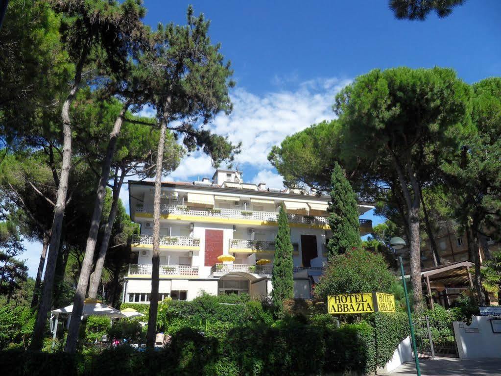 Hotel Abbazia Lignano Sabbiadoro Exterior photo