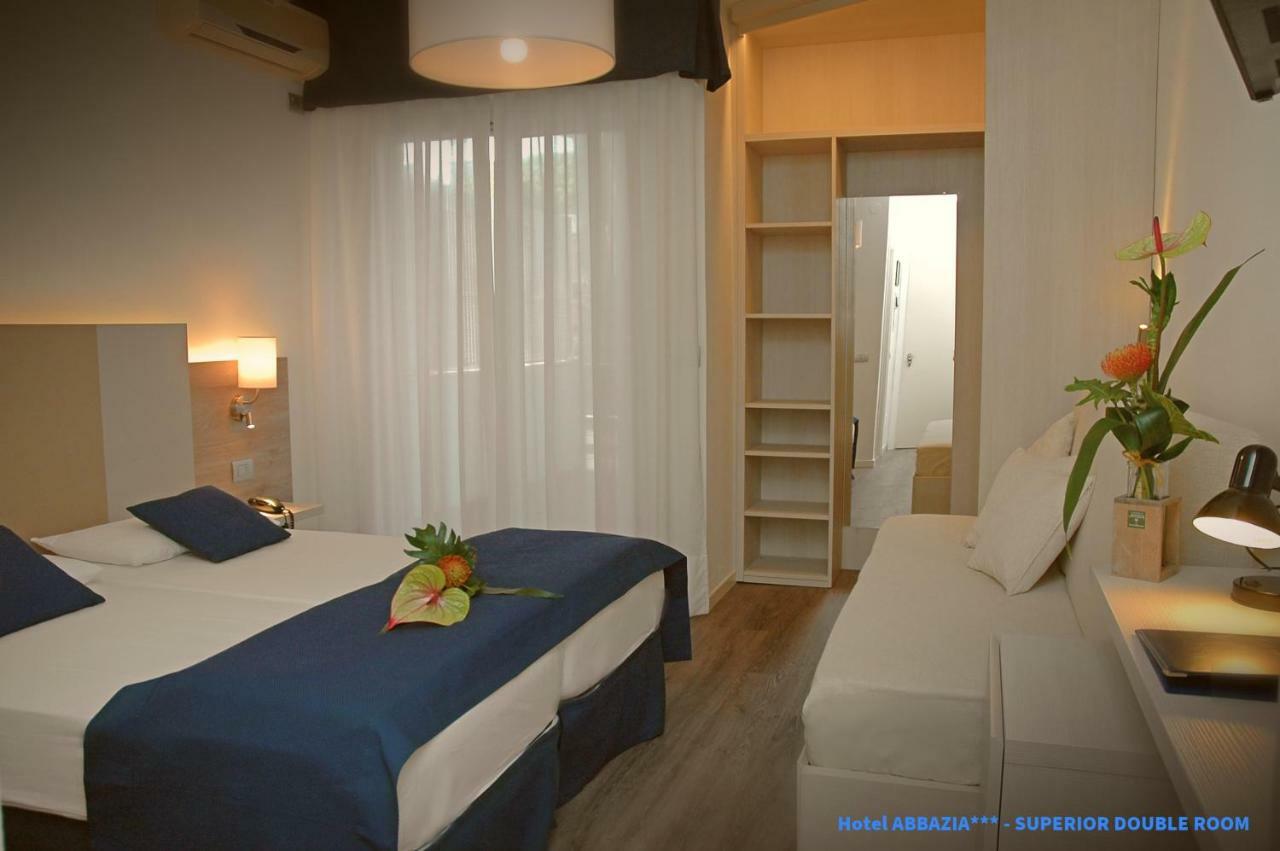 Hotel Abbazia Lignano Sabbiadoro Exterior photo
